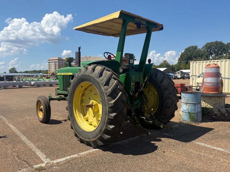 john-deere-4020-image-8