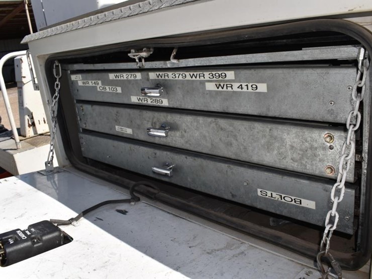 2019-ford-f550-image-9