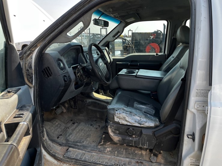 2012-ford-f350-image-7