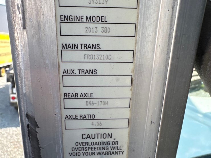 2014-kenworth-t470-image-43