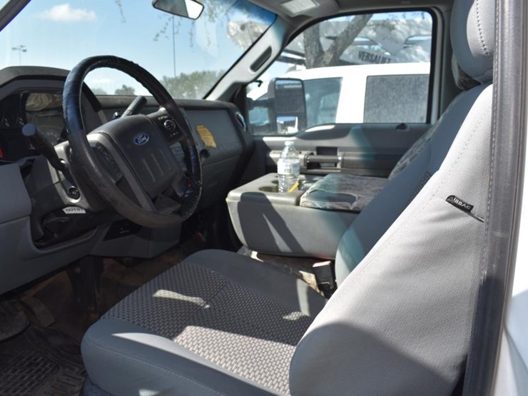 2013-ford-f350-image-21