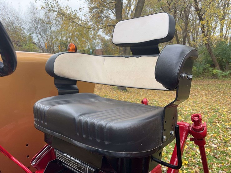 1970-farmall-544-hydro-diesel-row-crop-golden-demonstrator-image-45