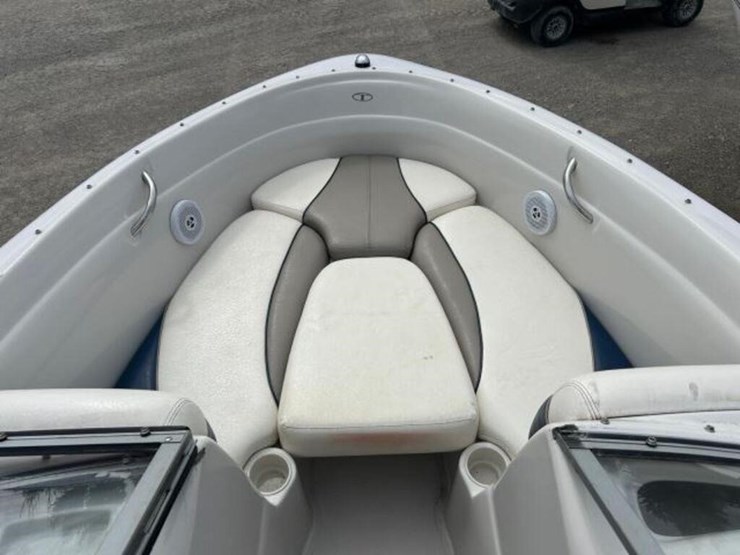 2005-tahoe-q6-20-ft-bowrider-bujd66twf505-image-53
