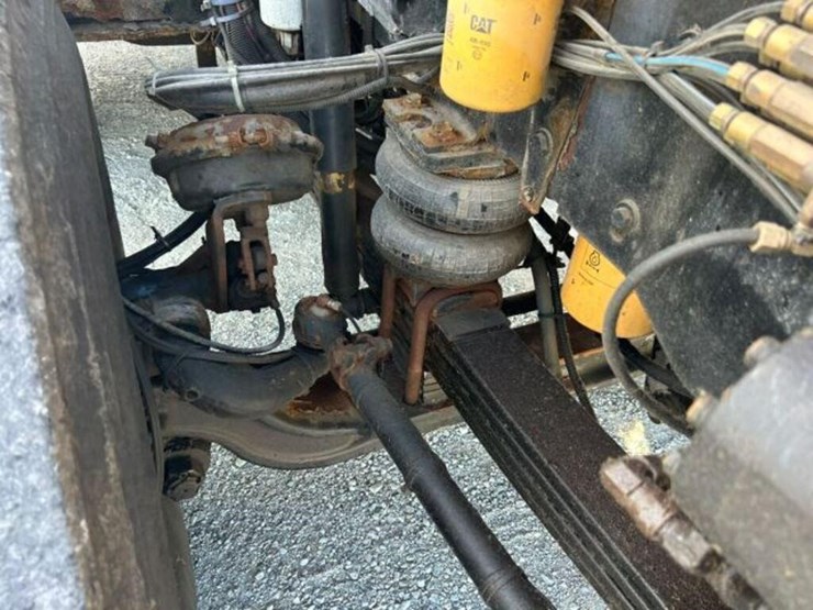 2001-kenworth-t800-image-49
