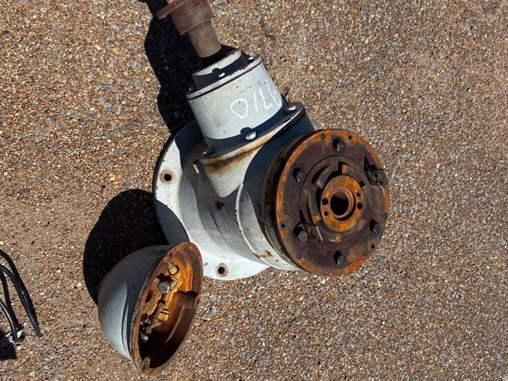 #9710-•-omni-gear-well-head-image-1