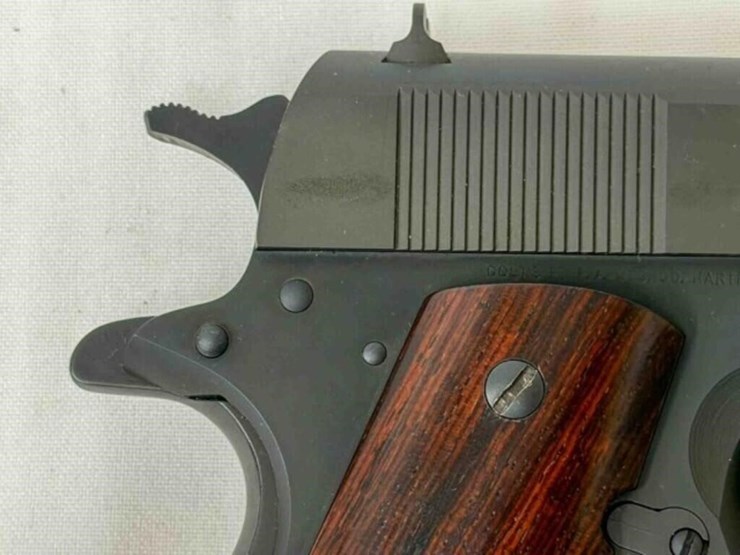 colt-m1991a1-45auto-pistol-image-15
