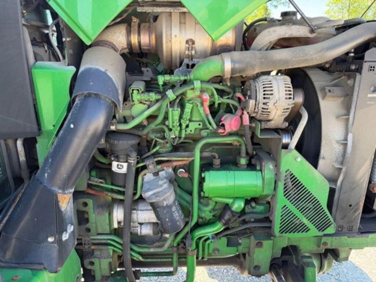 2015-john-deere-5085e-image-24