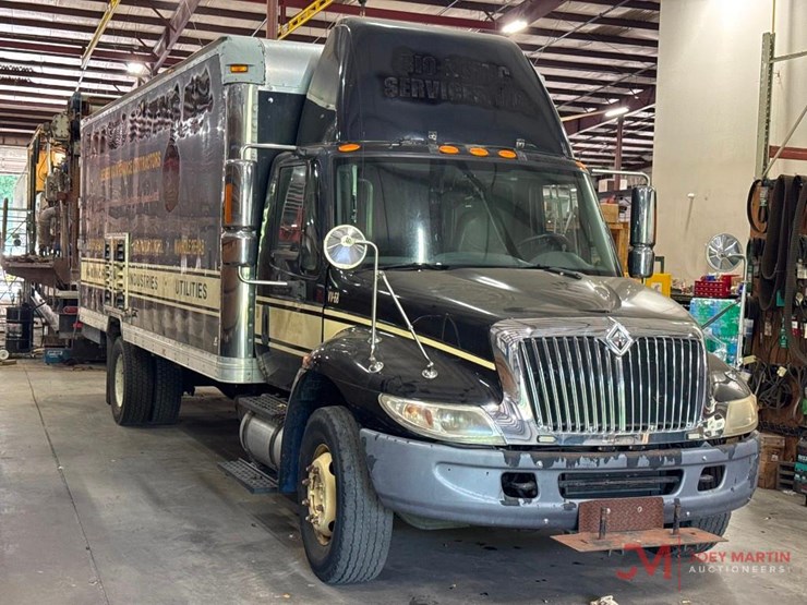 2007-international-durastar-4200-image-1