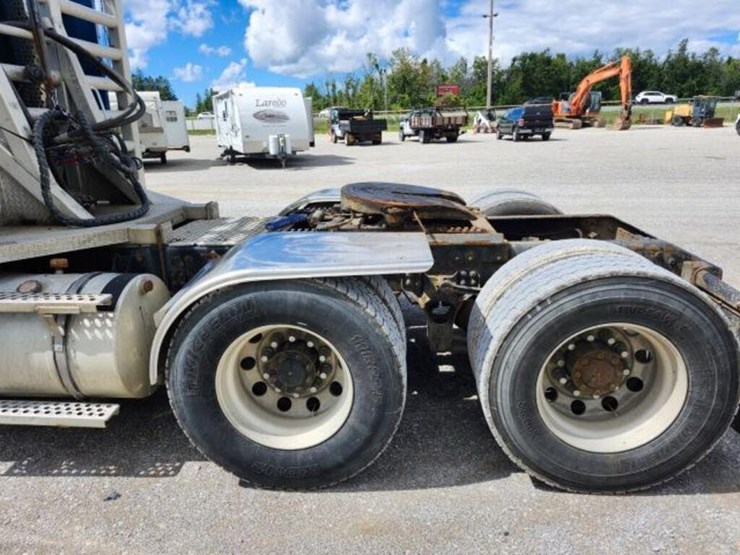 2008-kenworth-t800-image-57