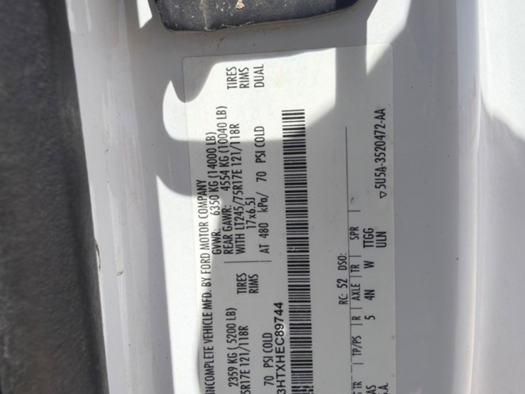 2017-ford-f350-image-11