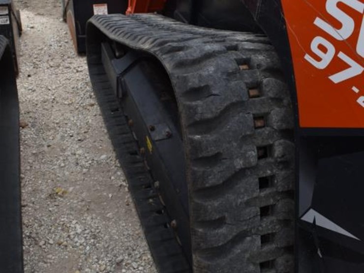 kubota-svl97-2-image-9