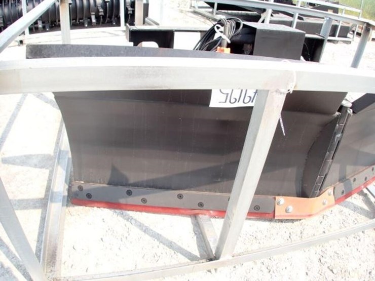 unused-greatbear-72-in.-hydraulic-snow-plow-image-9