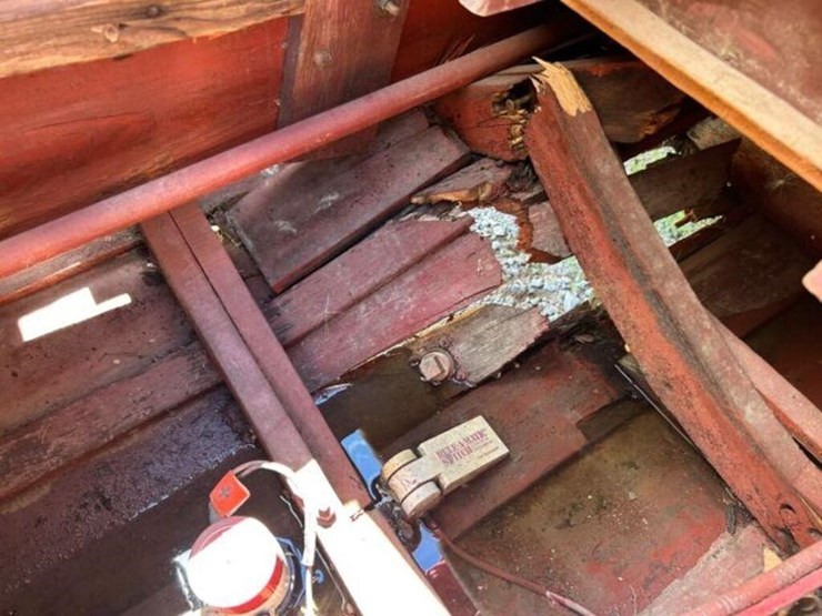 century-antique-wooden-18-ft-power-boat-image-52