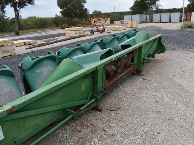 john-deere-8-image-6