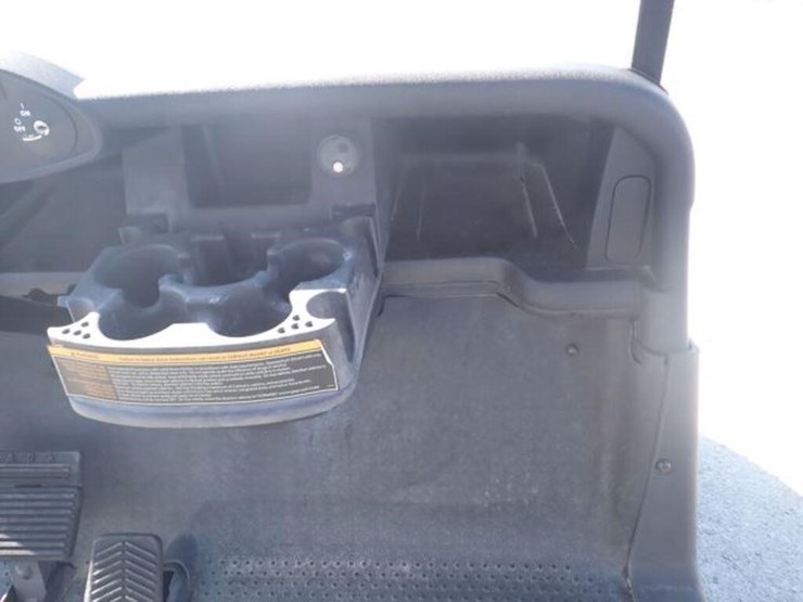2021-e-z-go-rxv-4-passanger-gas-golf-cart-5621826-image-18
