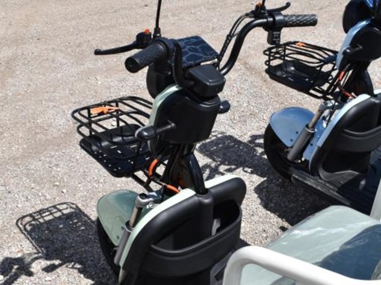 3-wheel-electric-cart-(serial-#-lqxh202605js01670)-(k)-image-6