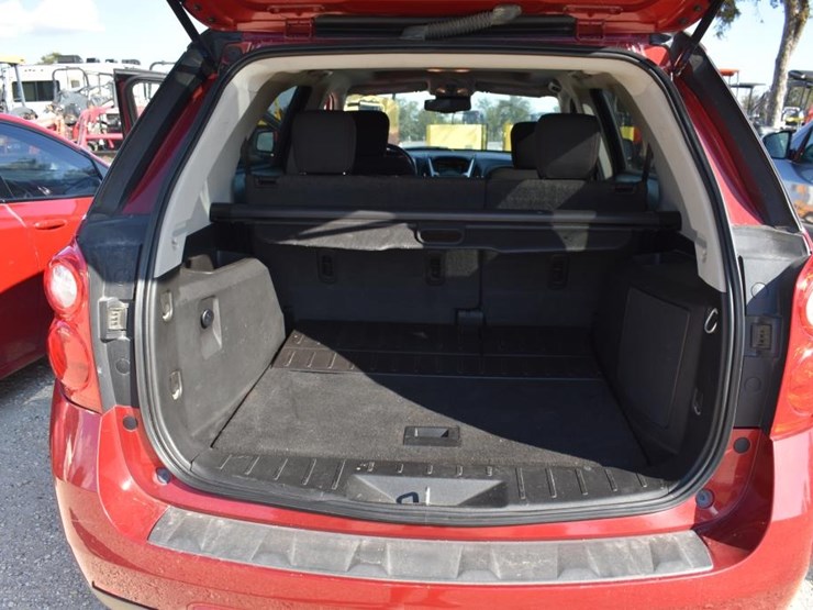 2015-chevrolet-equinox-image-11