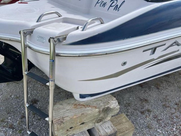 2005-tahoe-q6-20-ft-bowrider-bujd66twf505-image-69