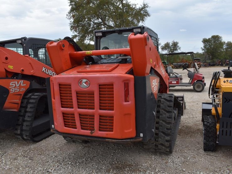 kubota-svl97-2-image-7