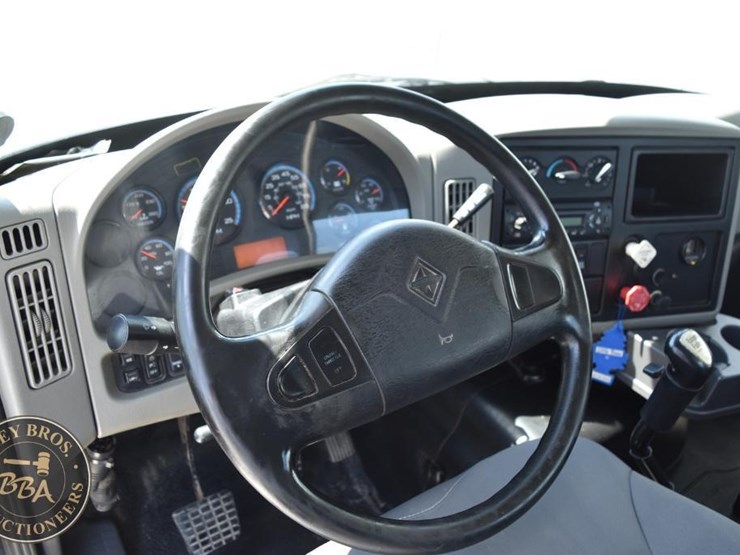 2013-international-transtar-8600-image-46