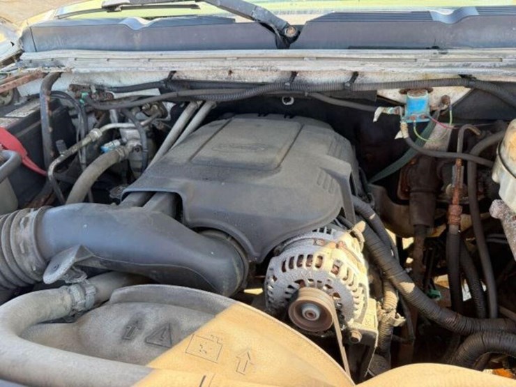 2009-chevrolet-silverado-2500hd-image-24