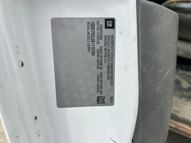 2014-gmc-4500-s/a-cube-van-1gd676cl8e1115764-image-9