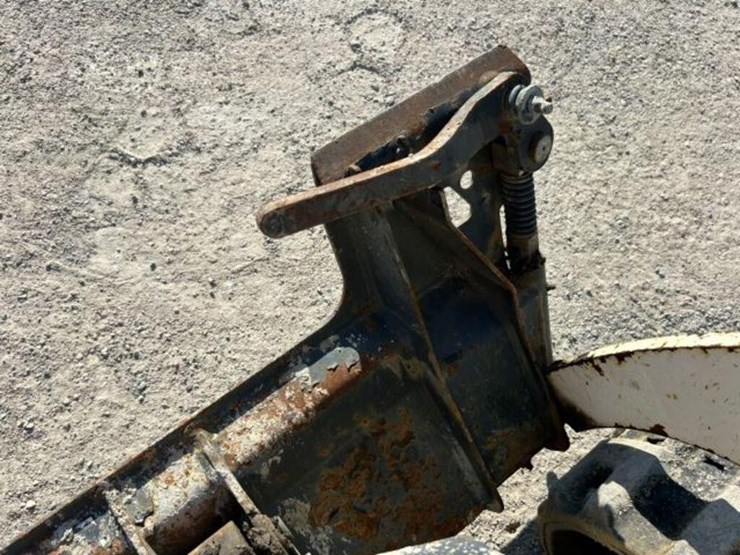 2019-bobcat-mt85-image-26