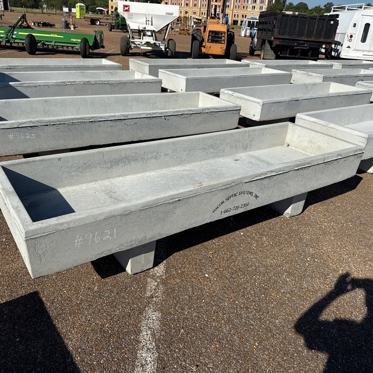 #9621 • 3’ X 10’ Trough