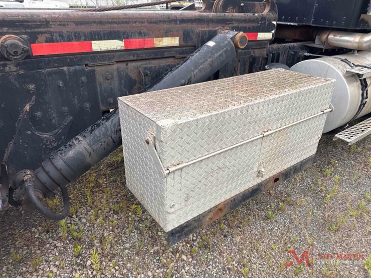 2003-kenworth-t800-image-22
