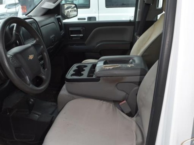 2017-chevrolet-1500-image-7