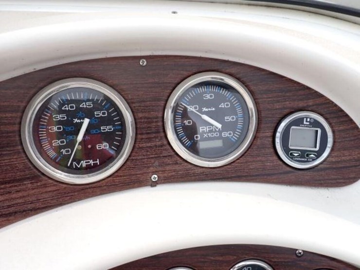 1999-chris-craft-200-br-jp-20-ft-bowrider-us-ccbjr-image-40