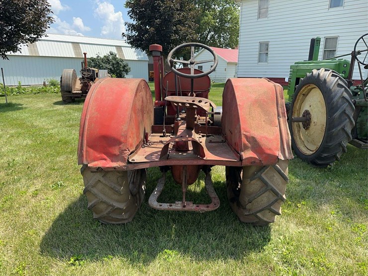 mccormick-deering-10-20-image-4