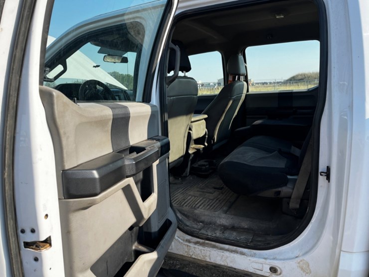2019-ford-f250-image-10