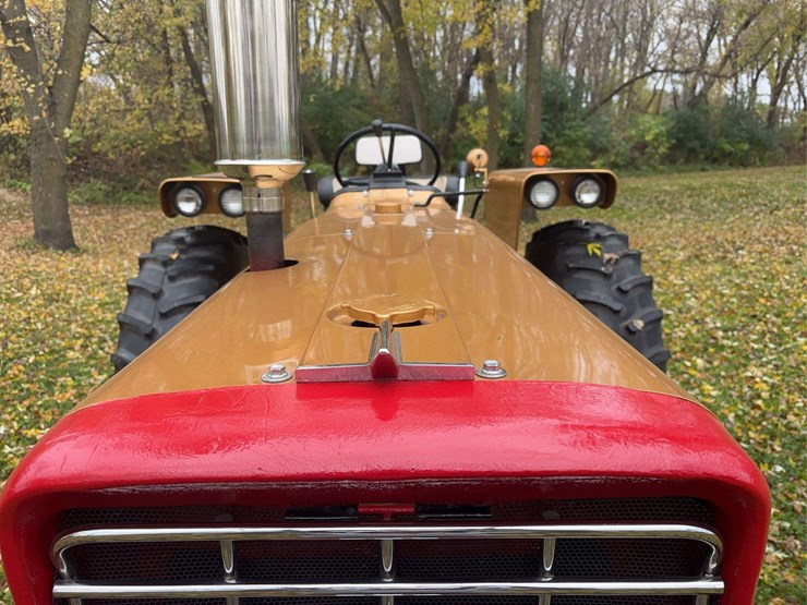 1970-farmall-544-hydro-diesel-row-crop-golden-demonstrator-image-18