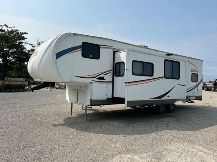 2014-kz-sportsmen-sportster-315-t/a-toy-hauler-4ez-image-1