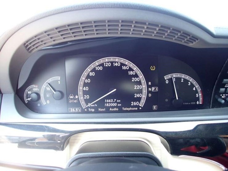 2012-mercedes-benz-s350-bluetec-4matic-awd-sedan-w-image-14