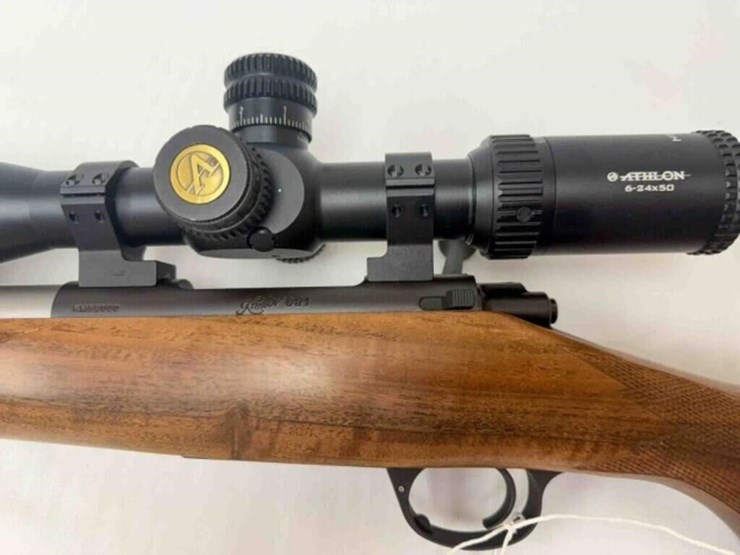 kimber-84m-stainless-22-250-rifle-image-21