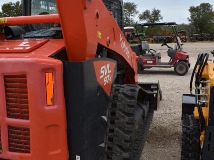 kubota-svl97-2-image-6