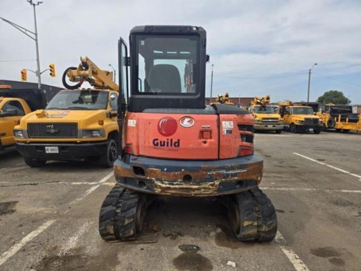 2013-kubota-kx057-4-image-7