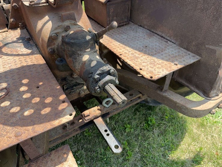 massey-ferguson-25-image-16