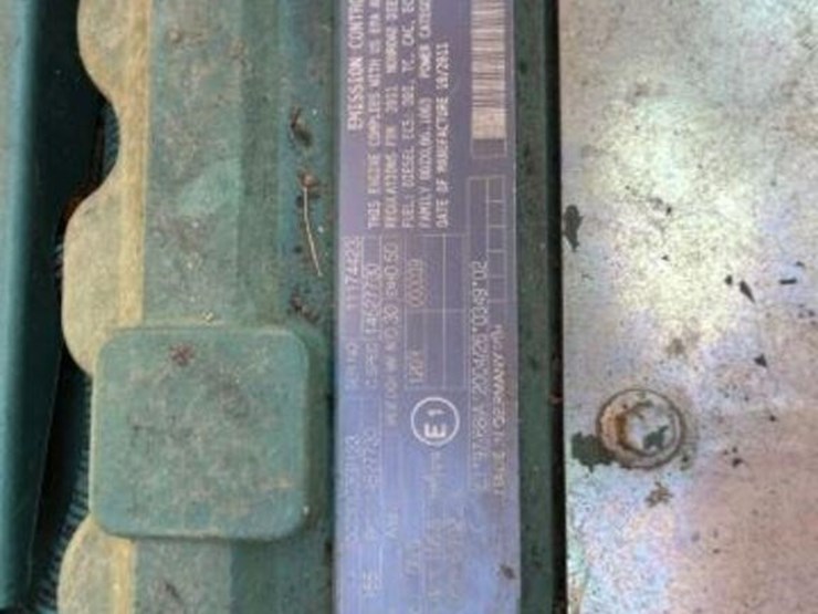 2012-volvo-fc2421c-image-33