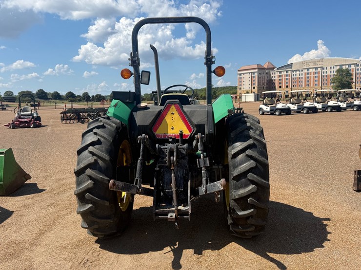 john-deere-5200-image-6