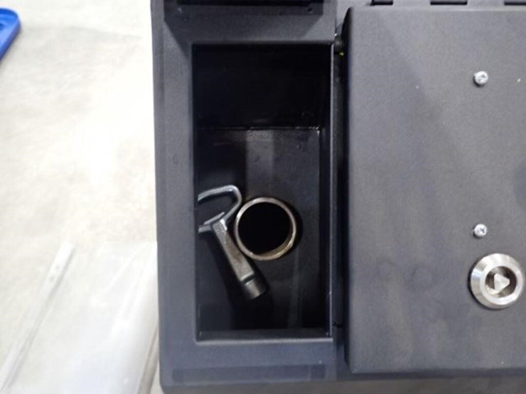 addeco-tech-fuel-additive-applicator-image-23