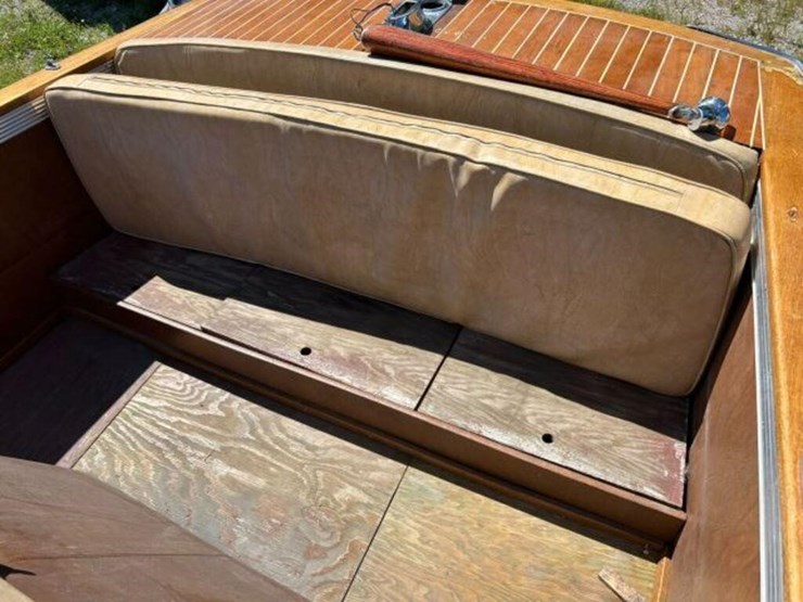 century-antique-wooden-18-ft-power-boat-image-41