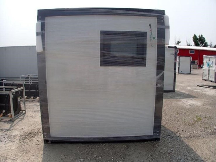 unused-bastone-portable-restroom-image-9