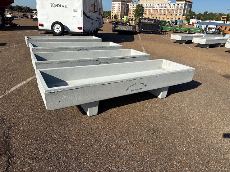 #9683-•-3-x-10-feed-trough-image-1