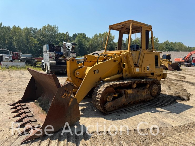 caterpillar-953-image-1