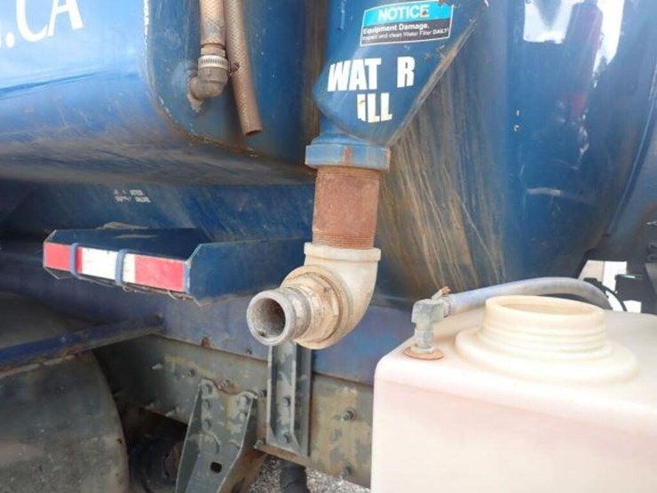 2013-peterbilt-367-image-81