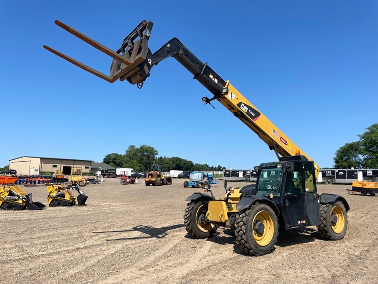 2014-caterpillar-tl642c-image-3