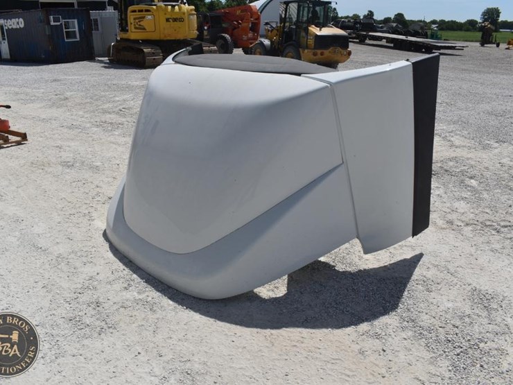 volvo-compatible-wind-deflector-46151-image-2